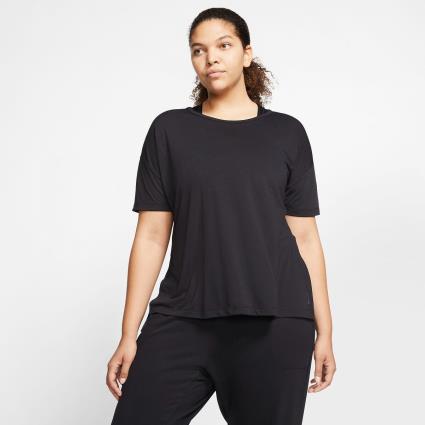 T-shirt de mangas curtas com gola redonda