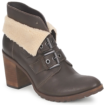 Un Matin d'Eté  Botins BRIAC  Castanho Disponível em tamanho para senhora. 39,40.Mulher > Sapatos > Botins