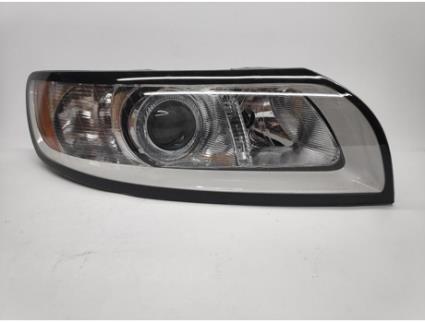 Farol Direito Volvo S40 V50 08>