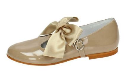 4820 merceditas de charol talla 29