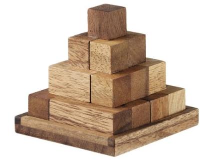Jogo Tradicional RIVIERA GAMES Madeira - Vermelho - 7,5 x 7,5 x 7,5 cm)