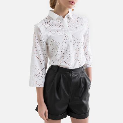 Camisa bordada, corte direito
