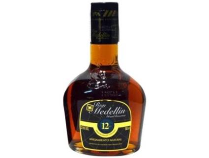 Rum AGUARDIENTE ANTIOQUEÑO Aguardiente Antioqueño Medellín Gran Reserva 12 Anos (0.7 L - 1 unidade)