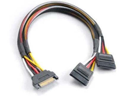 Cabo de energia AKASA SATA power splitter