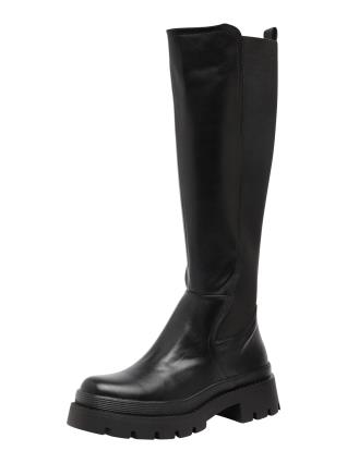 Kharisma Bota  preto
