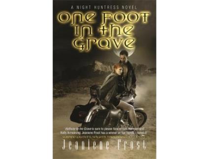 Livro one foot in the grave de jeaniene frost (inglês)