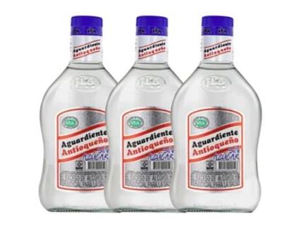 Cachaça ANTIOQUEÑO Antioqueño Sin Azúcar (0.7 L - 3 unidades)