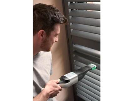 Aspirador de Mão BLACK E DECKER Revhv8C-Qw