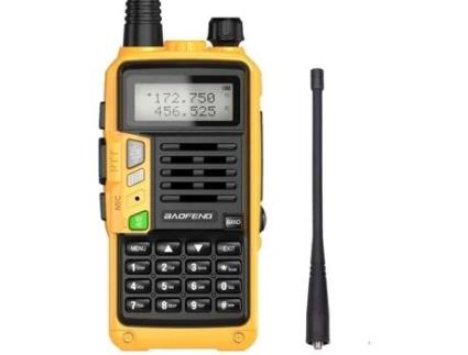 Walkie Talkie Baofeng Uv-S9 Plus Recarregável 2800 Mah Bateria 8-10Km Faixa Vhf/Uhf Banda Dupla 128 Canais 8W; Amarelo