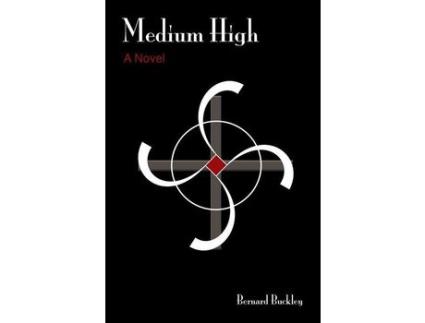Livro Medium High de Bernard Buckley ( Inglês )