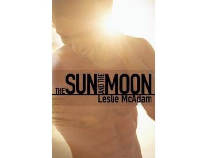 Livro The Sun And The Moon de Leslie McAdam ( Inglês )
