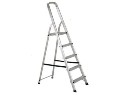 Escalera aluminio 5 peldaños hogar en131
