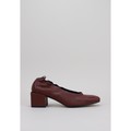 Escarpim -  Bordô Disponível em tamanho para senhora. 37,38.Mulher > Calçasdos >Sapatos de Salto
