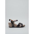 Sandálias -  Castanho Disponível em tamanho para senhora. 36,37,38,39,40,35.Mulher > Calçasdos > Sandálias e rasteirinhas