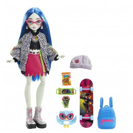 Monster High With Ghoulia Accessories Doll