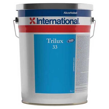 International Trilux 33 5l Painting