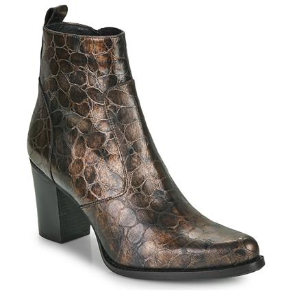 Regard  Botins SALLY  Castanho Disponível em tamanho para senhora. 37,38,39,40,41.Mulher > Sapatos > Botins