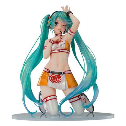 Max Factory Pvc Statue 1/7 Racing Miku 2010. Art By Kentaro Yabuki 18 Cm Hatsune Miku Colorido