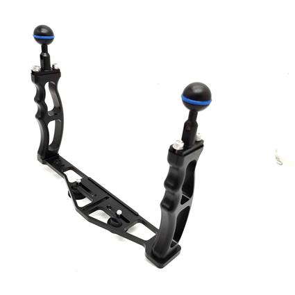 Leoben Compact Double Aluminum Handle Base Prateado