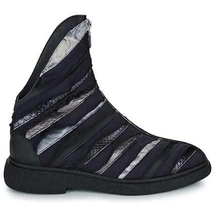 Papucei  Botas baixas MOTTO  Preto Disponível em tamanho para senhora. 37,38,39,40.Mulher > Sapatos > Botins