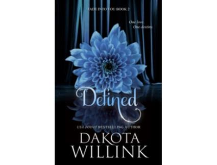 Livro Defined paperback Or Softback de Willink Dakota (Inglês)