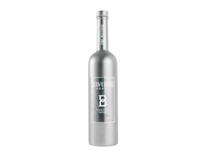Vodca BELVEDERE Chrome Edition Garrafa Pequena (0.16 L - 1 Unidade)