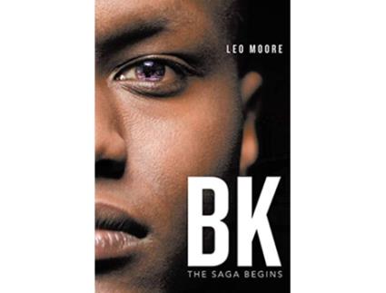 Livro BK The Saga Begins de Leo Moore (Inglês)