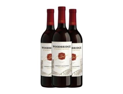 Vinho ROBERT MONDAVI Woodbridge Cabernet Sauvignon California (0.75 L - 3 Unidades)