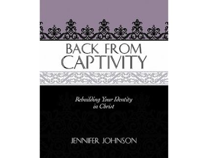 Livro Back From Captivity de Jennifer Johnson (Inglês)