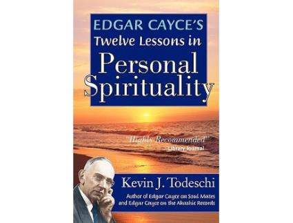 Livro Edgar Cayces Twelve Lessons in Personal Spirituality de Kevin J Todeschi (Inglês)