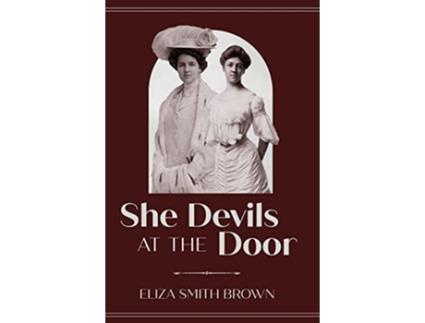 Livro She Devils at the Door de Eliza Smith Brown (Inglês)