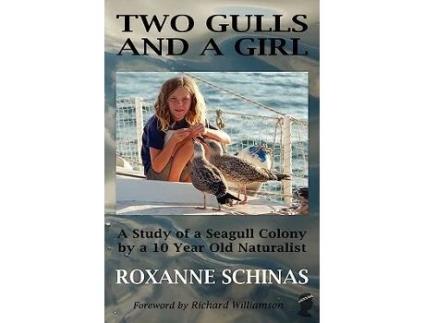 Livro Two Gulls and a Girl de Roxanne Schinas (Inglês)