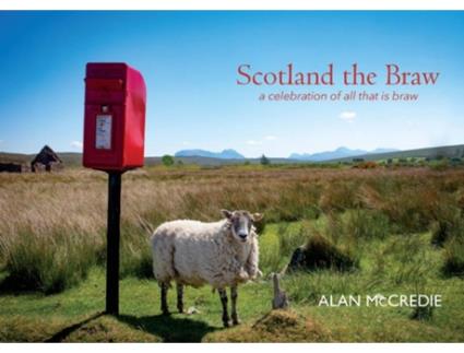 Livro Scotland the Braw de Alan McCredie (Inglês)