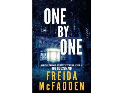 Livro One by One de Freida McFadden ( Inglês )