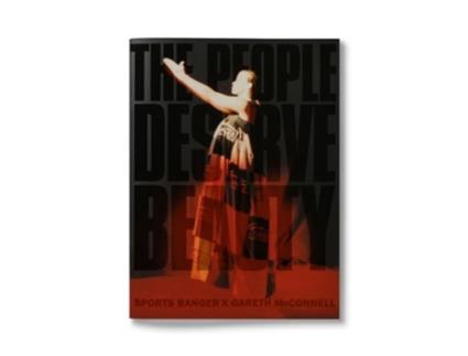 Livro The People Deserve Beauty - Sports Banger X Gareth McConnell de Matt Williams (Inglês)