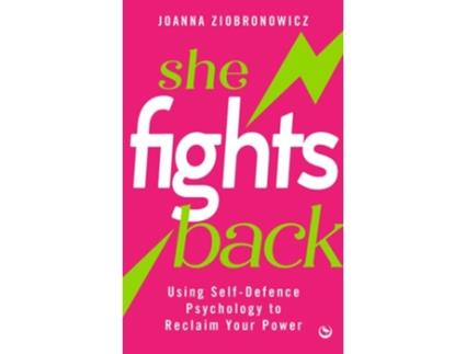 Livro She Fights Back de Joanna Ziobronowicz (Inglês)