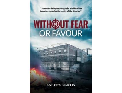 Livro Without Fear or Favour de Andrew Martin (Inglês)