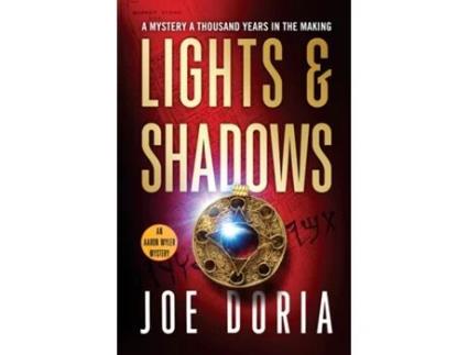 Livro Lights amp Shadows de Joe Doria (Inglês)
