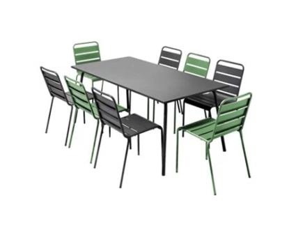 Mesa de Jardim Retangular 180 X 90 Cm e 8 Cadeiras Desparelhadas em Metal