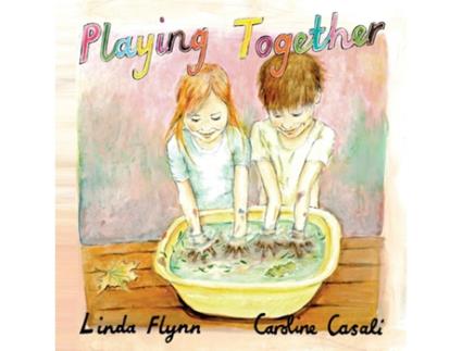 Livro Playing Together de Linda Flynn (Inglês)