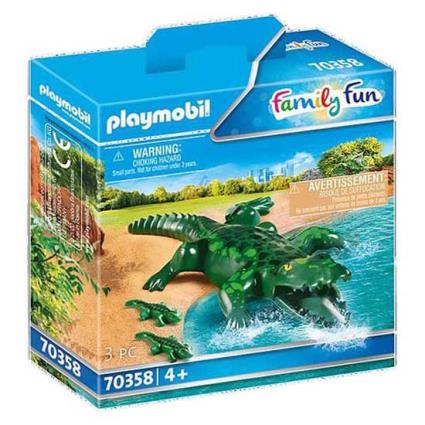 Crocodilo com Bebés