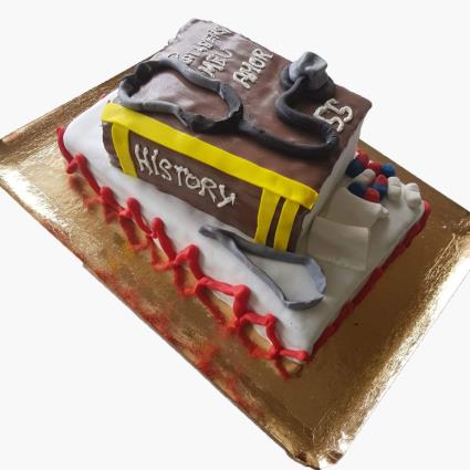 Bolo Medico com Livro Historia