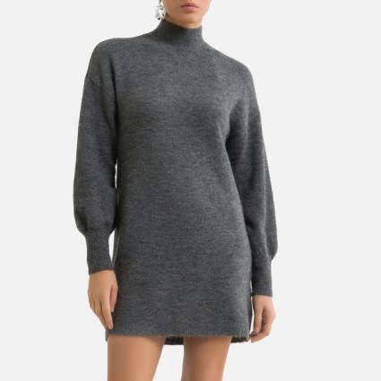 Vestido estilo camisola, em malha cintilante, gola subida