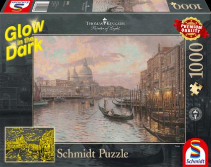 SPIELE IN THE STREETS OF VENICE, GLOW IN .