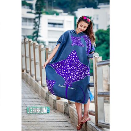 Poncho Eagle Ray Cloak One Size Dark Blue / Purple / White