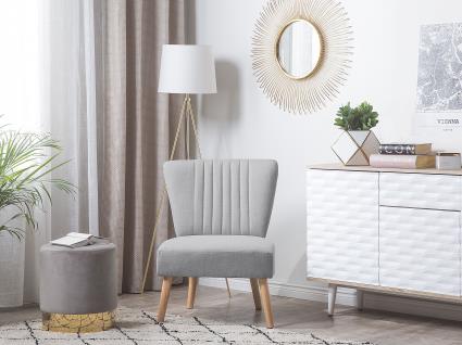 Poltrona estofada em tecido cinzento VAASA