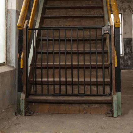 Barreira de segurança SafeDoor 75,5-116 cm preto