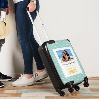 Foto da princesa viajante mala de viagem