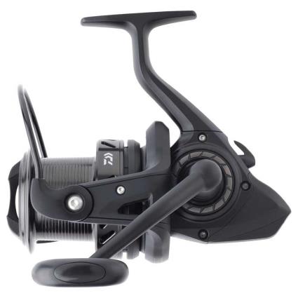 Daiwa Molinete Carpa Black Widow 5000A