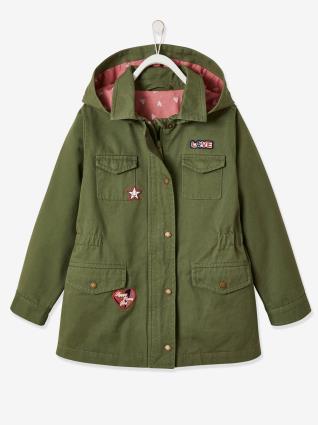 Parka com capuz e emblemas fantasia, para menina verde escuro liso
